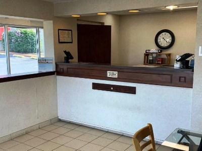 Days Inn By Wyndham Harrisonburg Esterno foto